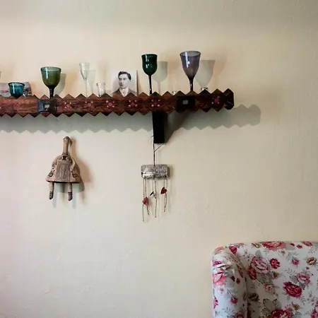 Ceramic Art House In The Center Of Hermoupolis Holiday home